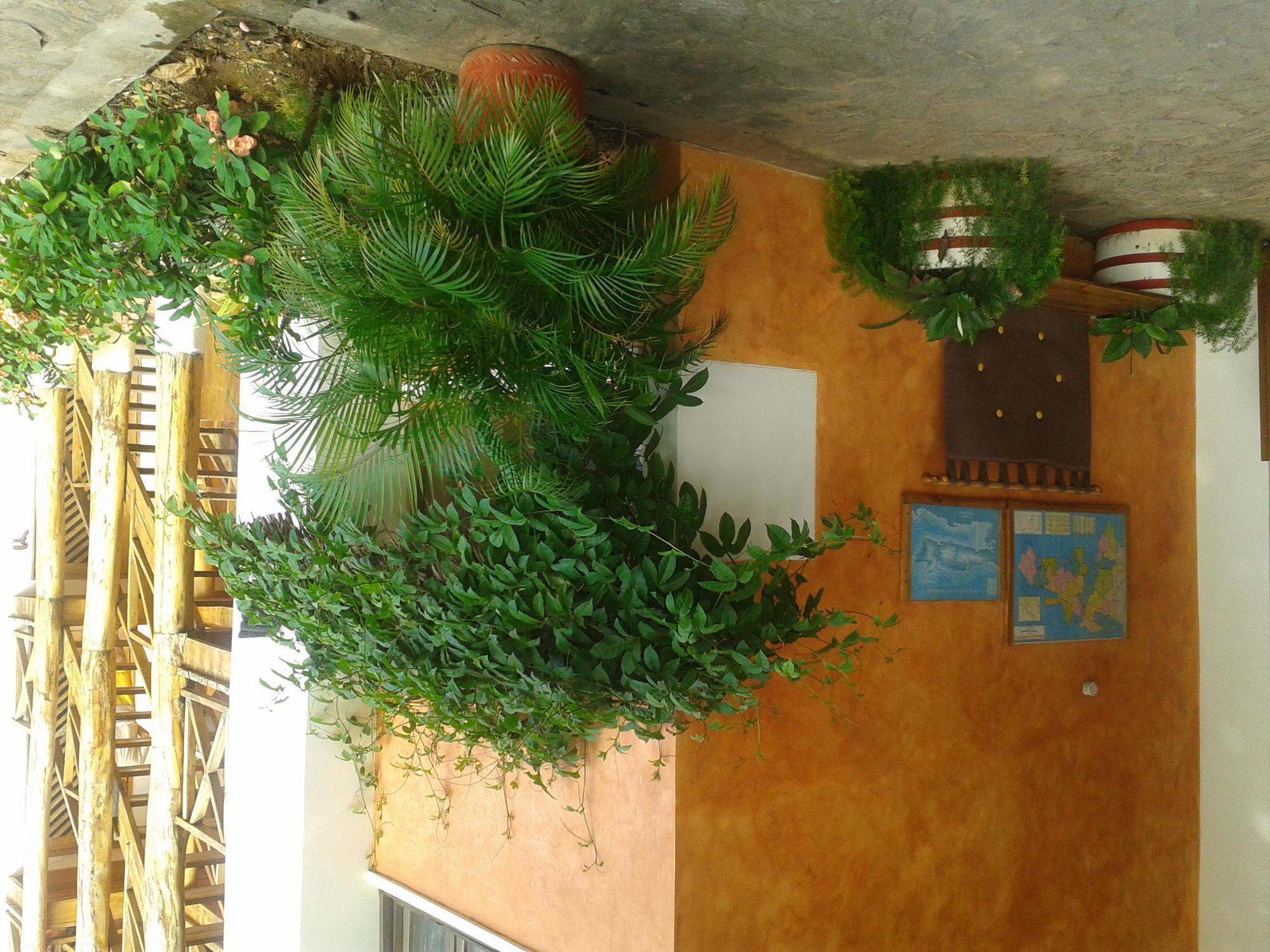 La Residencia Del Paseo Aparthotel Лас Теренас Екстериор снимка